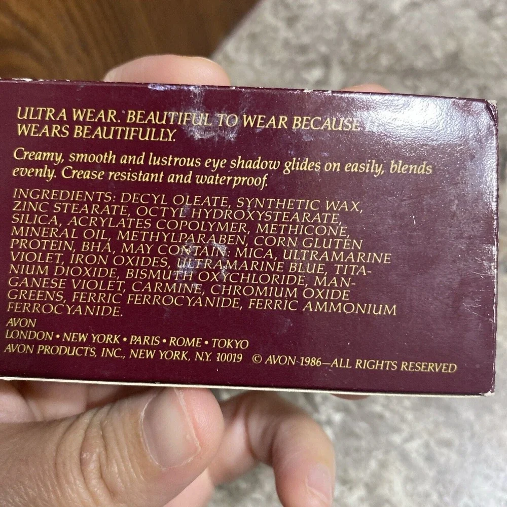 Avon‎ Ultra Wear Eye Shadow In Shade Downey White